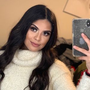 Meet your Posher, Aranza